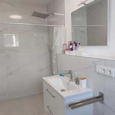 Neue Fuer 5 Kueche Terrasse