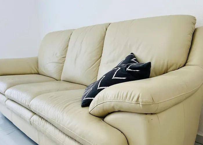 Neue Fuer 5 Kueche Terrasse דירה